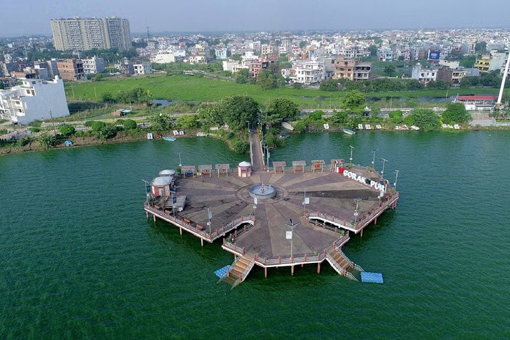 Ramgarh Taal, Gorakhpur, Uttar Pradesh - Vushii.com Ramgarh Taal, Gorakhpur, Uttar Pradesh - Vushii.com